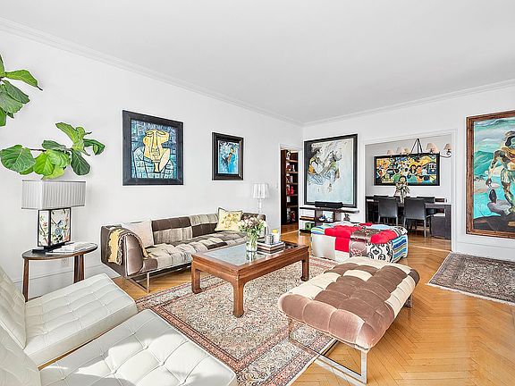 3rd image of 455 E 51st St APT 4F