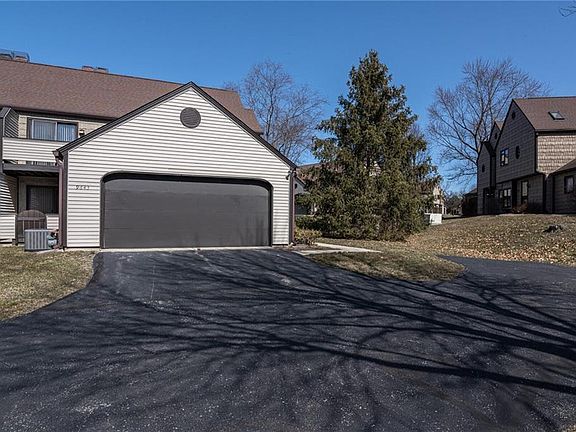 3rd image of 9643 Cedar Cove Ln