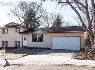 3450 Oro Blanco Dr, Colorado Springs, CO 80917