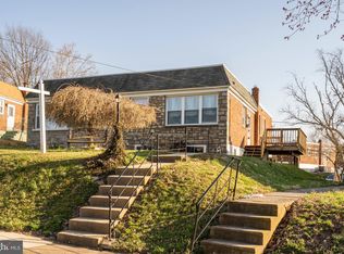 524 Glenn Valley Dr, Norristown, PA 19401