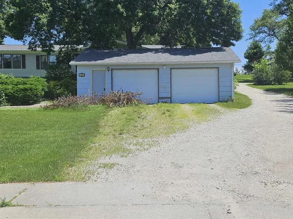 105 S Clarke St, Osceola, IA 50213