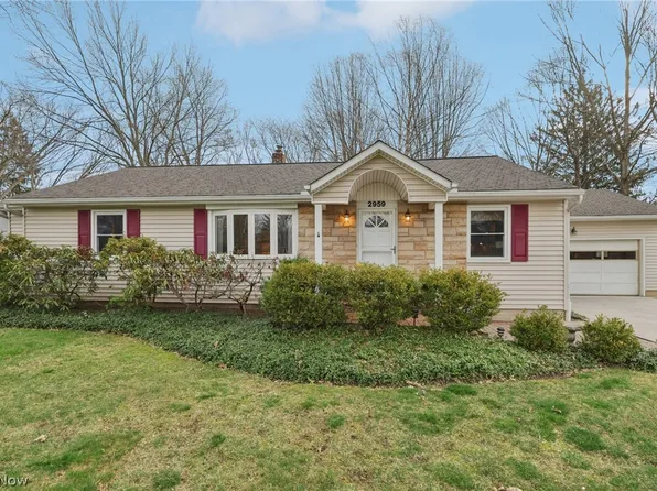 2959 Stanley Rd, Akron, OH 44333