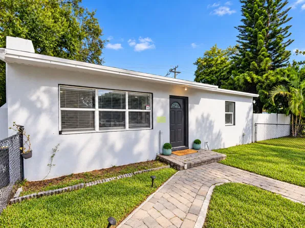 805 Aspen Rd, West Palm Beach, FL 33409