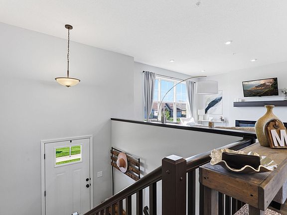 3rd image of 6786 Wildflower Way