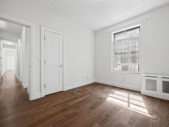 526 West 111th Street image 14 of 16