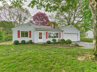 534 West Rd, Webster, NY 14580