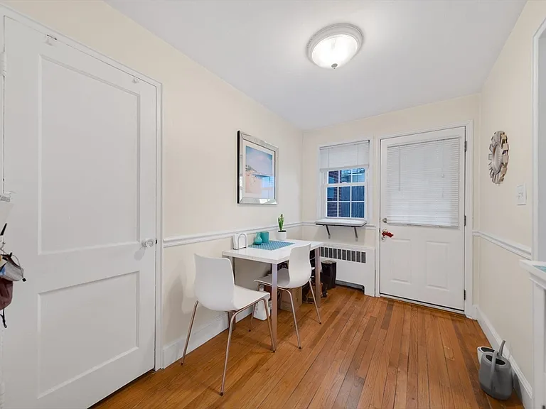 926 Massachusetts Ave #3 — Photo 14