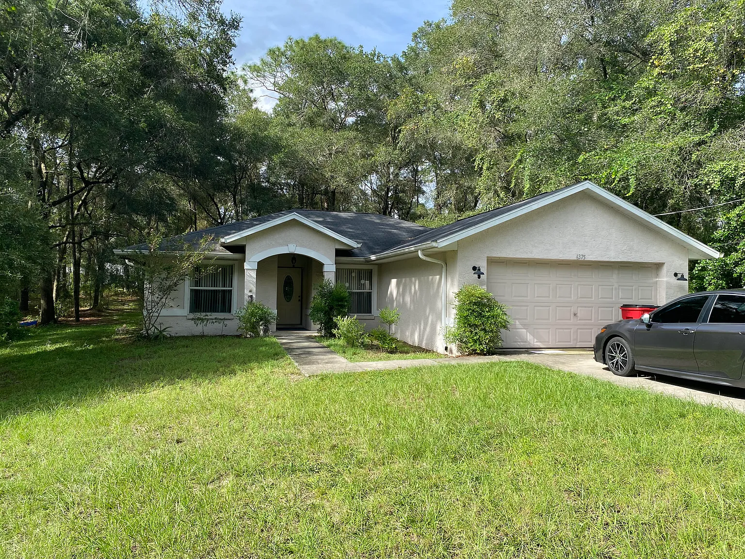 3 bed, 1321 sqft, $1,725 — Photo 1