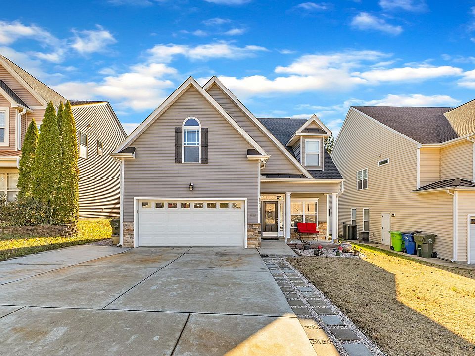 1st image of 3206 Landing Falls Ln