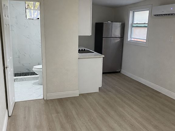 3rd image of 2813 N Taliaferro Ave #1