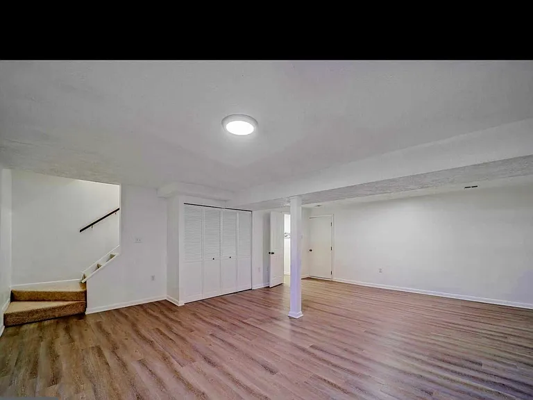 905 Nadine Ct — Photo 15