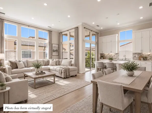 110 Mighty Oak, Irvine, CA 92602