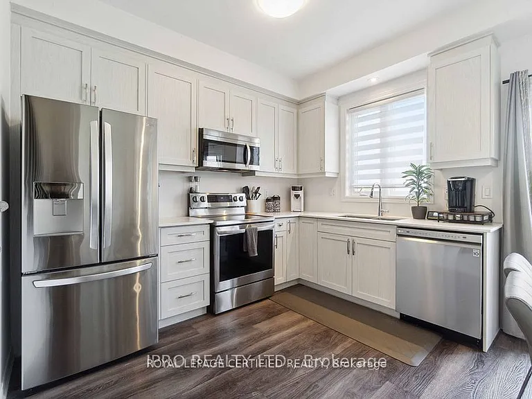 575 Woodward Ave #33 — Photo 8