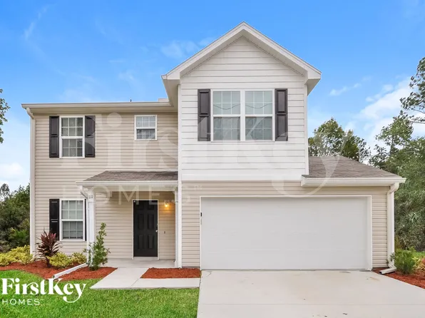 111 Pine Circle Dr, Palm Coast, FL 32164