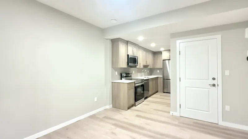 1 bed, 1.0 bath, 500 sqft, $900 — Photo 4