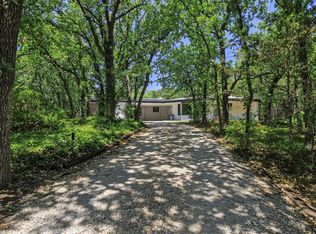 108 Ricky Ln, Burleson, TX 76028