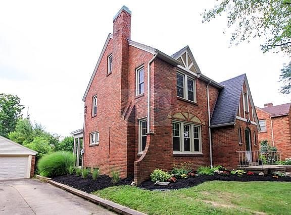 4th image of 350 Townview Cir N
