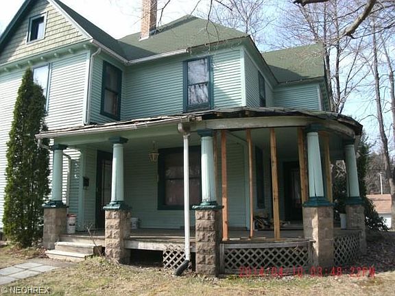 5th image of 562 S Belle Vista Ave