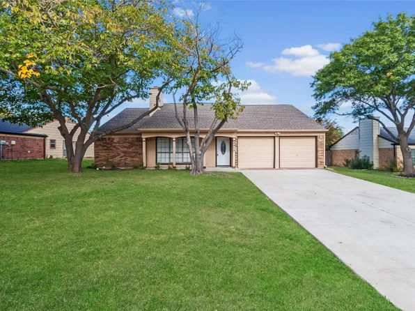5013 Timber Creek Rd, Flower Mound, TX 75028
