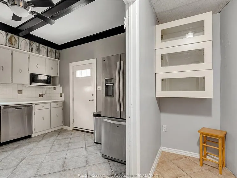 394 Cameron Ave — Photo 10