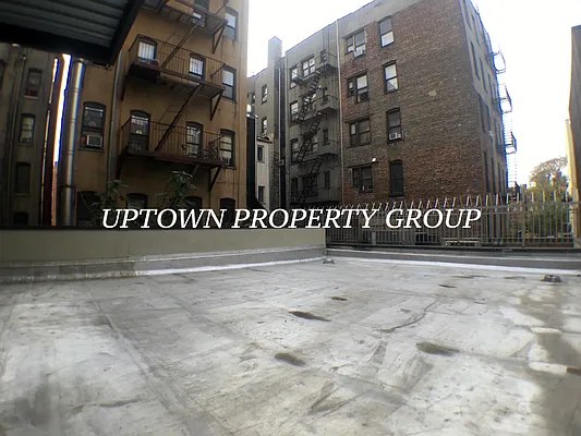 Rented by Uptown Property Group | media 41