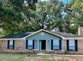 8131 Country Dr, Mobile, AL 36619