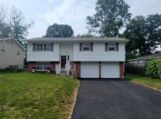 1245 W Ravina Ave, Decatur, IL 62526