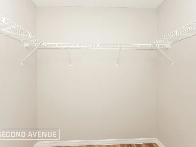 736 Barcia St E — Photo 13