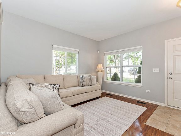 2nd image of 1416 Plantain Dr