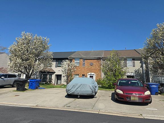 2nd image of 3843 Headwind Ln
