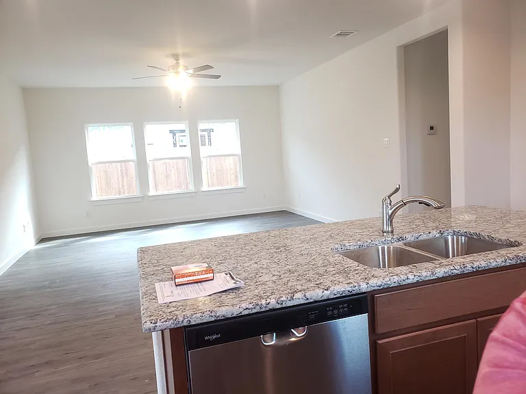 10501 Cedar Ct — Photo 31