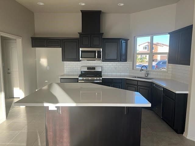 2nd image of 3752 W 39th Dr
