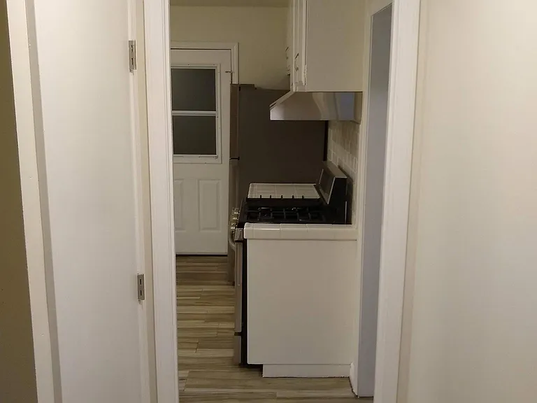 1275 Mariano Dr — Photo 2