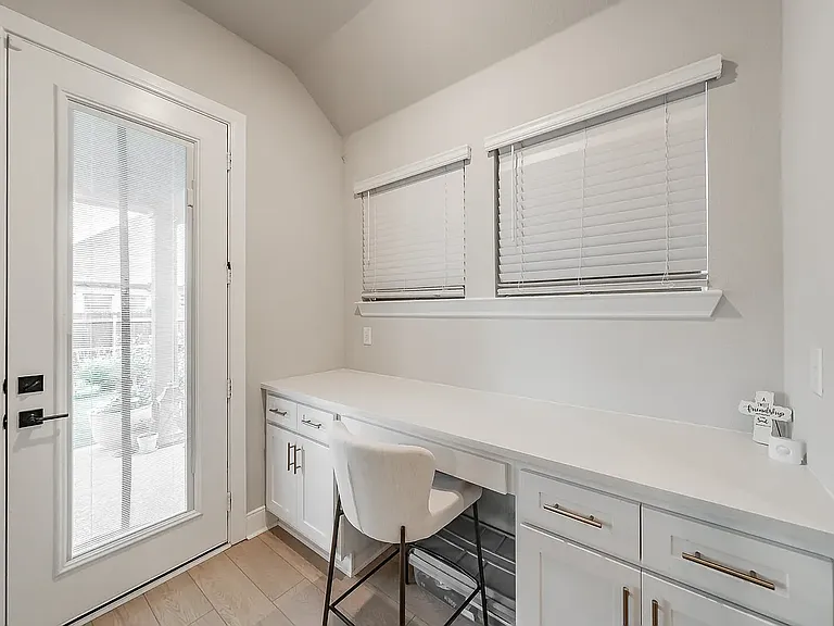 7716 Winterbloom Way — Photo 17