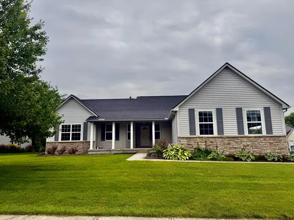 7861 Narrow Leaf Dr, Blacklick, OH 43004