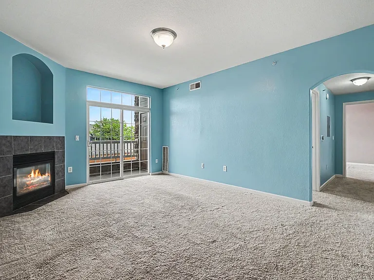 7440 S Blackhawk St #3204 — Photo 5