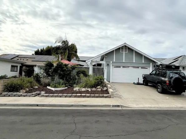 23635 Messina, Laguna Hills, CA 92653
