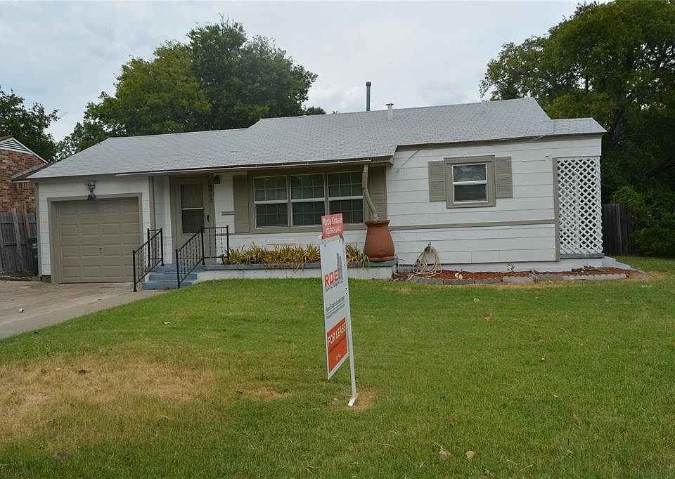 1st image of 4917 Roanoke St