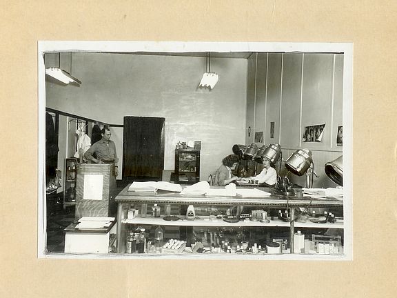 Lincoln Mill Beauty Shop