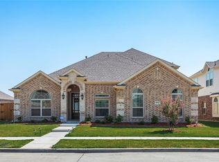 4422 S Country Club Rd, Garland, TX 75043
