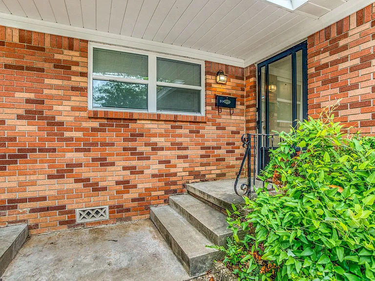 3 Garfield Cir #B — Photo 1