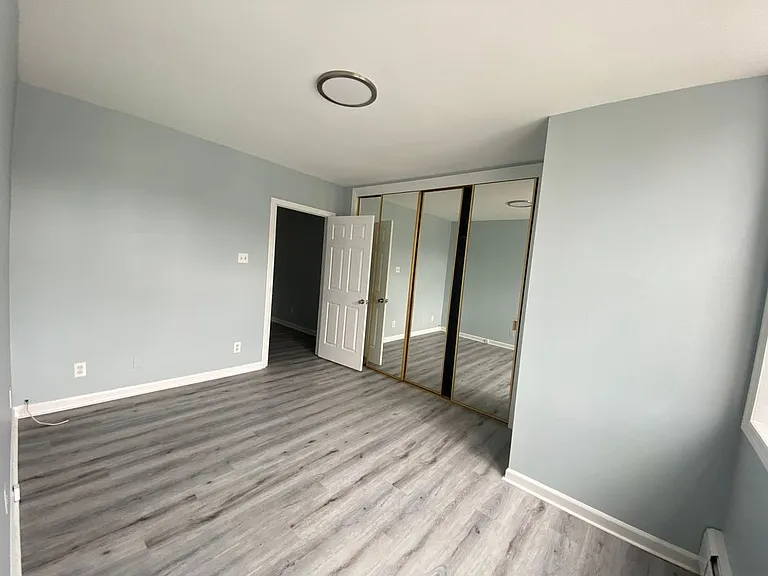 339 Valley St #1 — Photo 5
