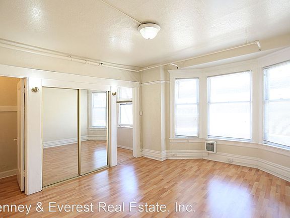5th image of 427 Stockton St APT 701