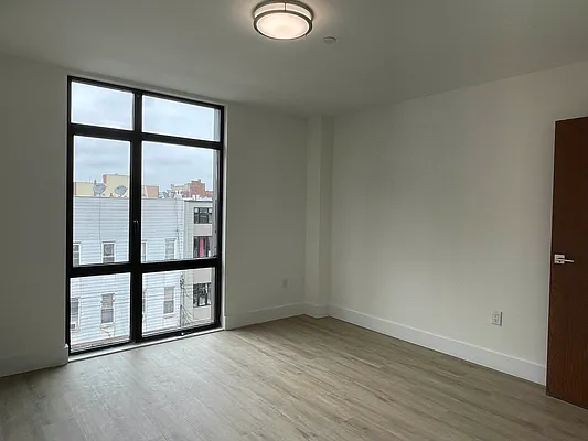 Rented by Olympic CIty Real Estate | media 12