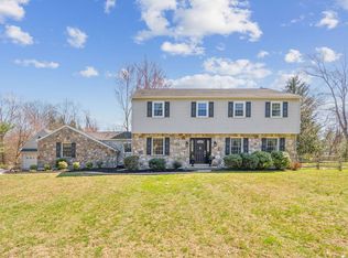 6 Pine Dr, Chester Springs, PA 19425