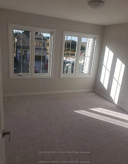 208 Leslie Davis St — Photo 7