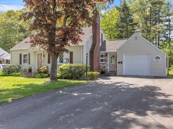 49 Jean Dr, Springfield, MA 01104