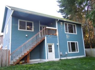 572 Otter Way, Freeland, WA 98249
