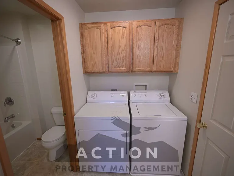 1312 Campbell Ave #4 — Photo 8