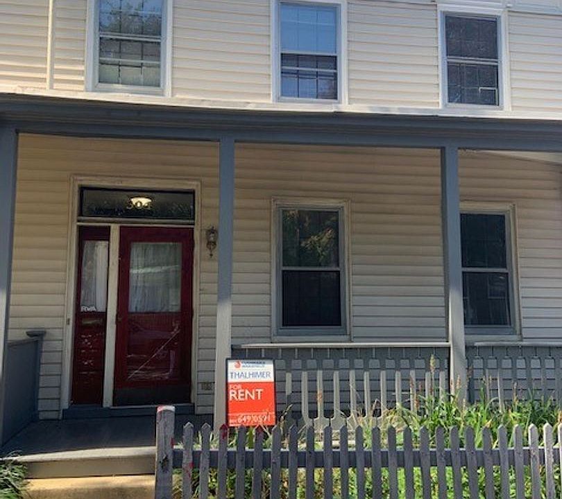 1st image of 304 S Pine St